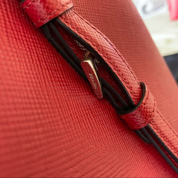 Prada Saffiano Cuir Double red Large Tote bag - Picture 11 of 13